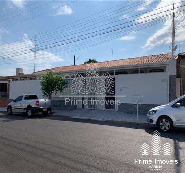 Casa para Comprar em Marília no bairro JARDIM ALVORADA