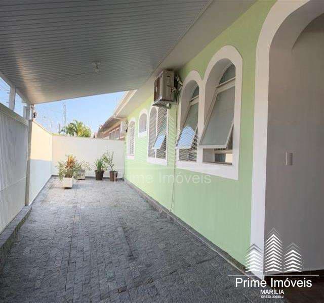 Casa para Comprar em Marília no bairro JARDIM ALVORADA