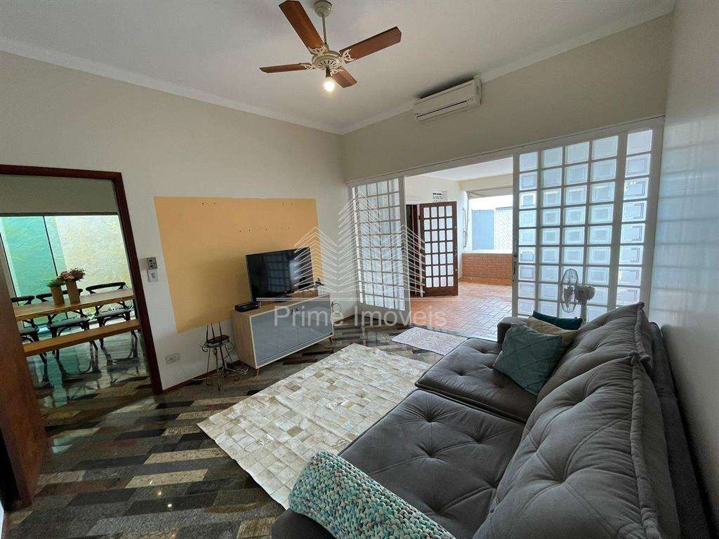 Casa para Comprar em Marília no bairro AEROPORTO Casa para Comprar em Marília no bairro AEROPORTO