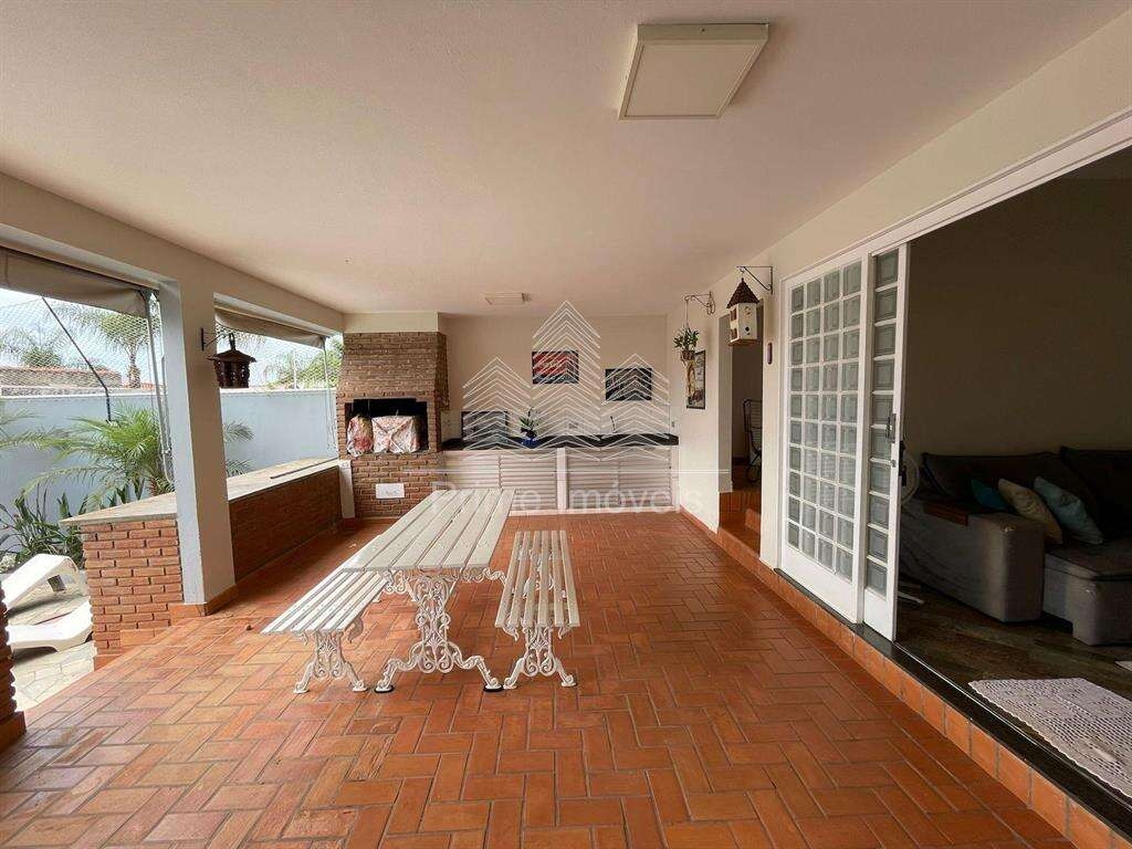 Casa para Comprar em Marília no bairro AEROPORTO Casa para Comprar em Marília no bairro AEROPORTO