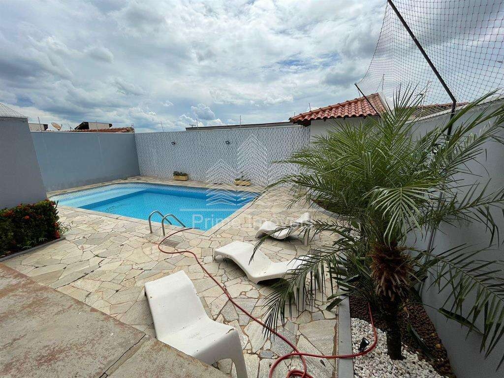 Casa para Comprar em Marília no bairro AEROPORTO Casa para Comprar em Marília no bairro AEROPORTO