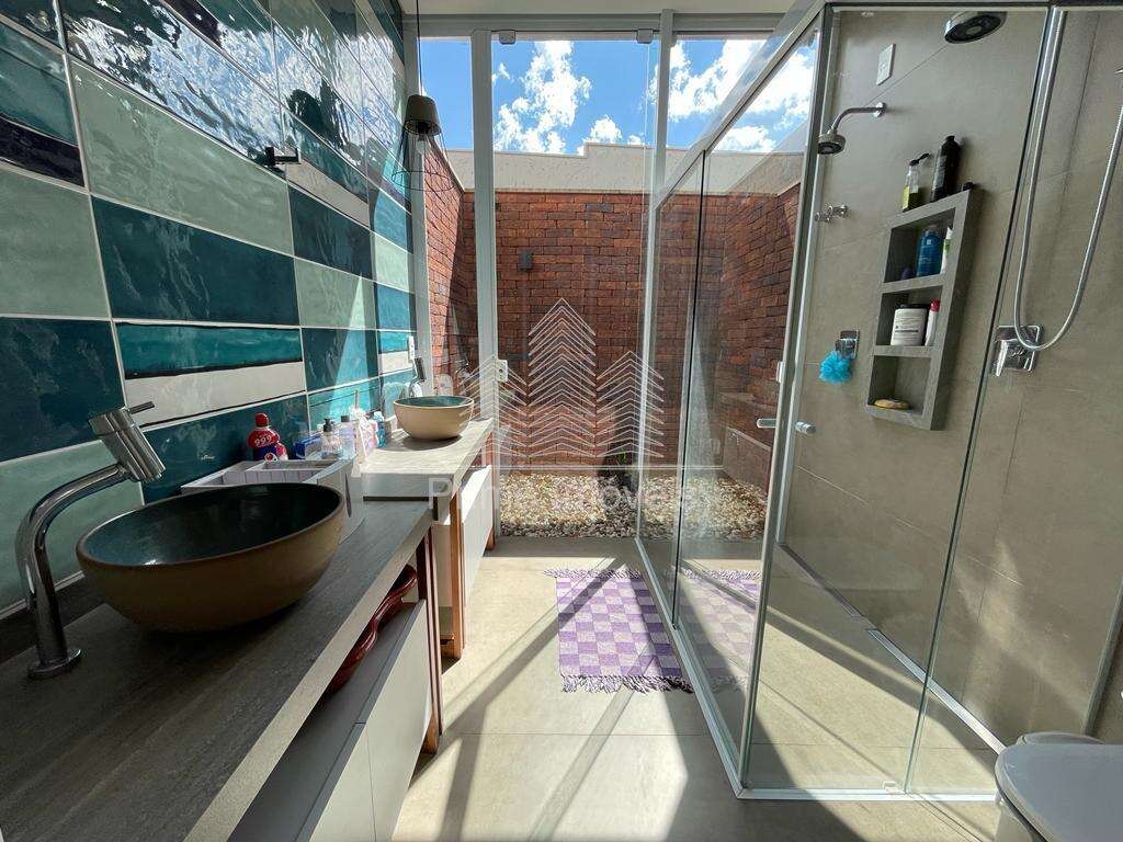 Casa para Comprar em Marília no bairro AEROPORTO Casa para Comprar em Marília no bairro AEROPORTO