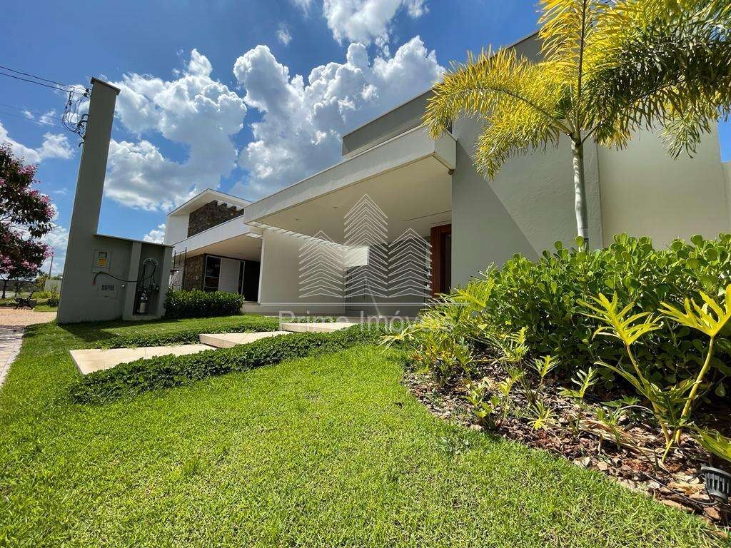 Casa para Comprar em Marília no bairro AEROPORTO Casa para Comprar em Marília no bairro AEROPORTO