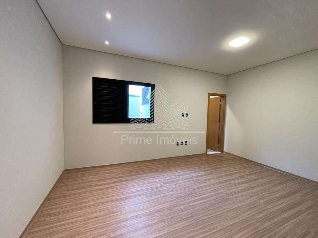 Casa para Comprar em Marília no bairro ESMERALDA II
