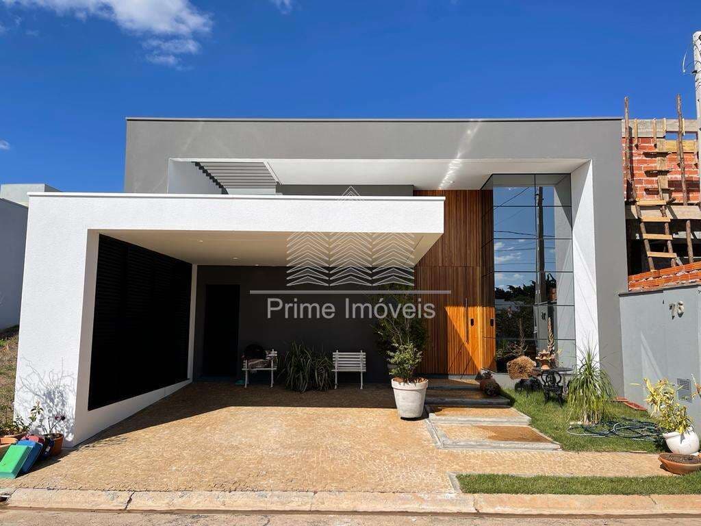 Casa para Comprar em Marília no bairro JARDIM ESMERALDA