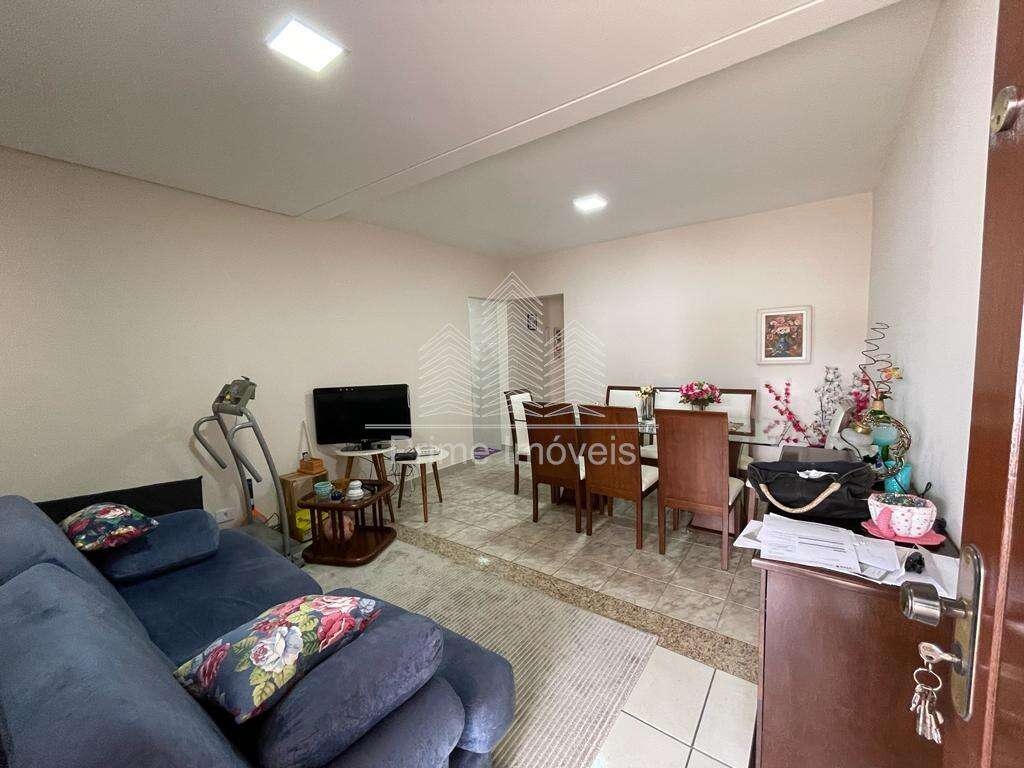 Casa para Comprar em Marília no bairro SANTA GERTRUDES II Casa para Comprar em Marília no bairro SANTA GERTRUDES II