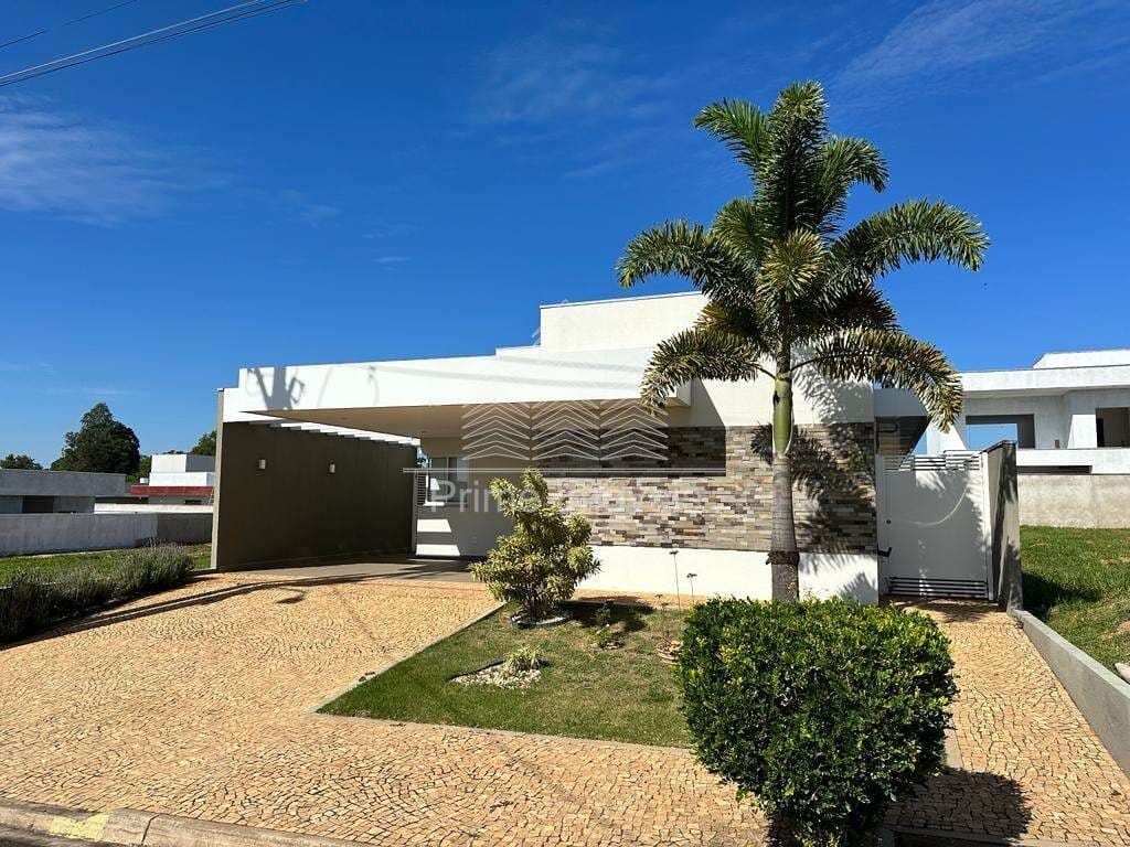 Casa para Comprar em Marília no bairro AEROPORTO
