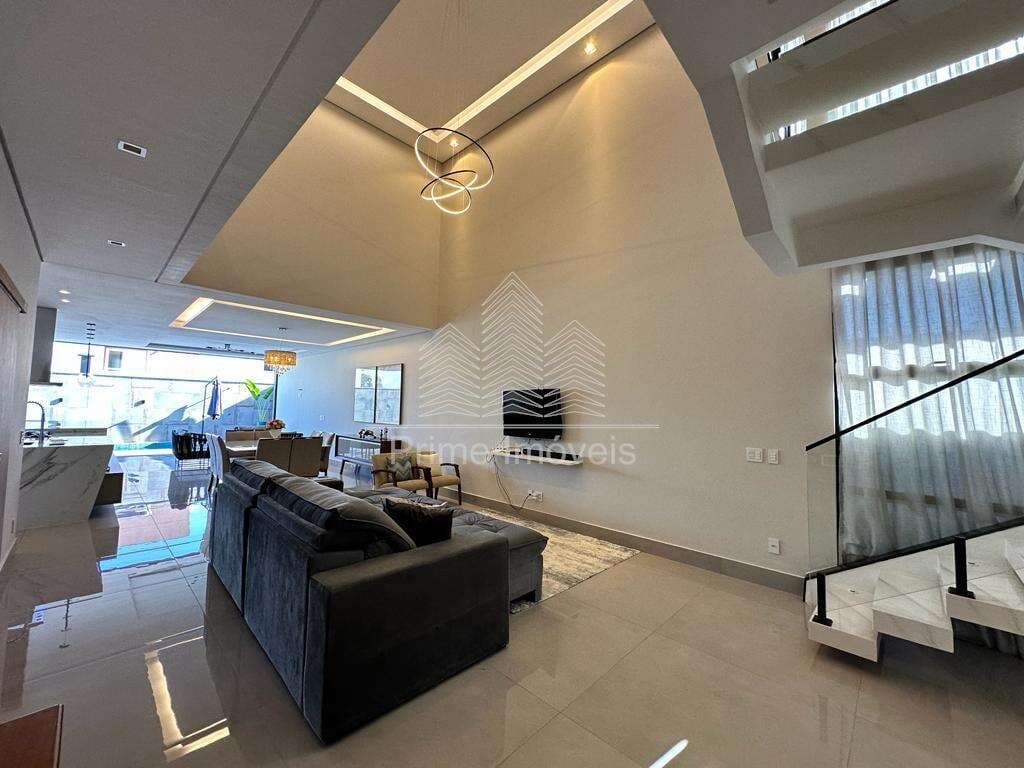 Casa para Comprar em Marília no bairro AEROPORTO