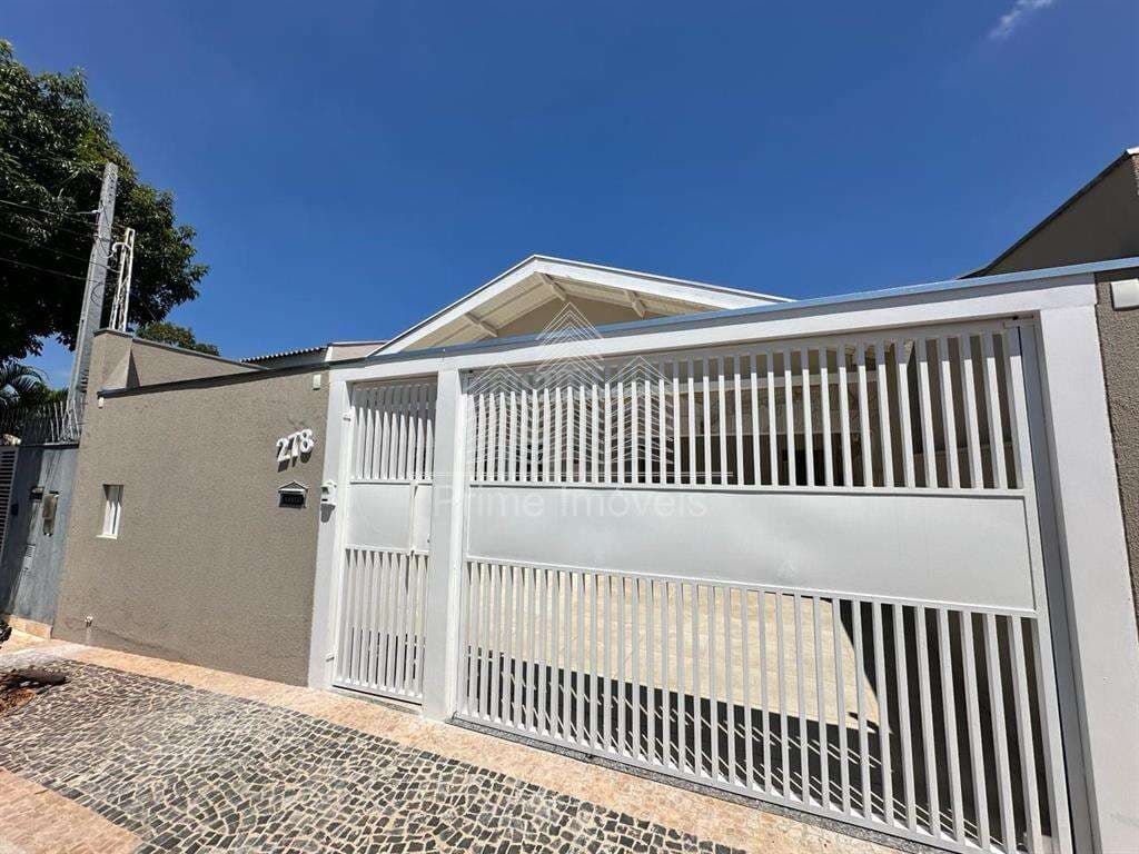 Casa para Comprar em Marília no bairro FRAGATA