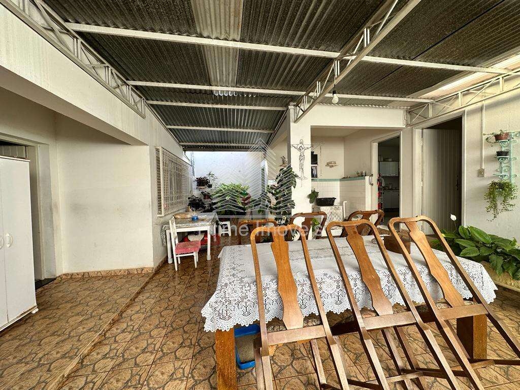 Casa para Comprar em Marília no bairro Centro Casa para Comprar em Marília no bairro Centro