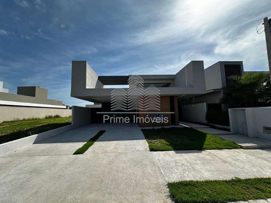 Casa para Comprar em Marília no bairro AEROPORTO