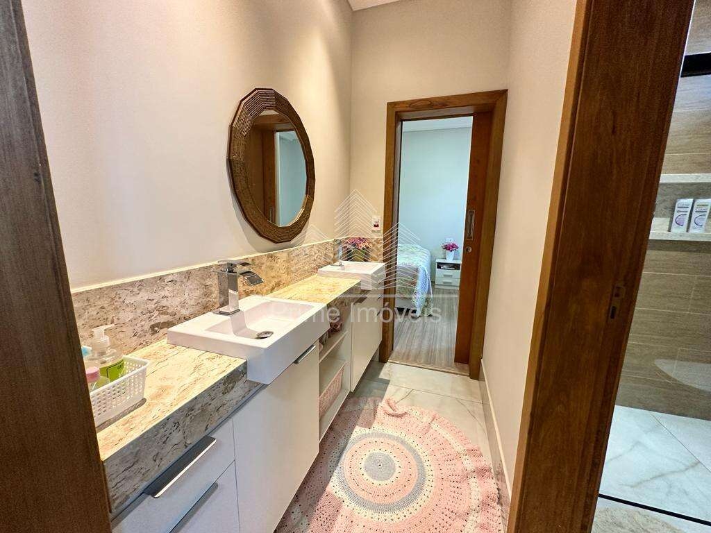 Casa para Comprar em Marília no bairro AEROPORTO Casa para Comprar em Marília no bairro AEROPORTO