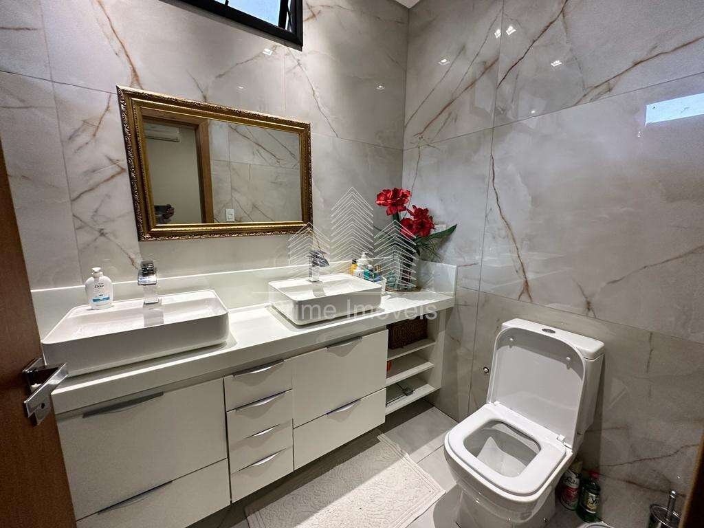 Casa para Comprar em Marília no bairro AEROPORTO Casa para Comprar em Marília no bairro AEROPORTO