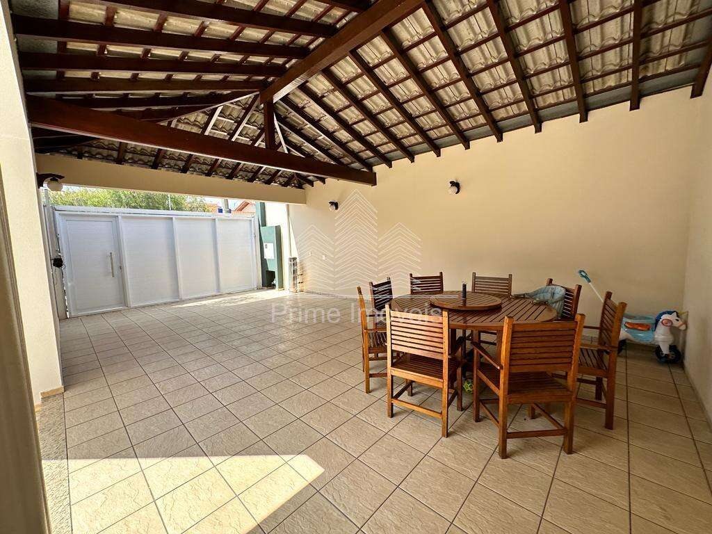 Casa para Comprar em Marília no bairro PARQUE DAS ESMERALDAS Casa para Comprar em Marília no bairro PARQUE DAS ESMERALDAS