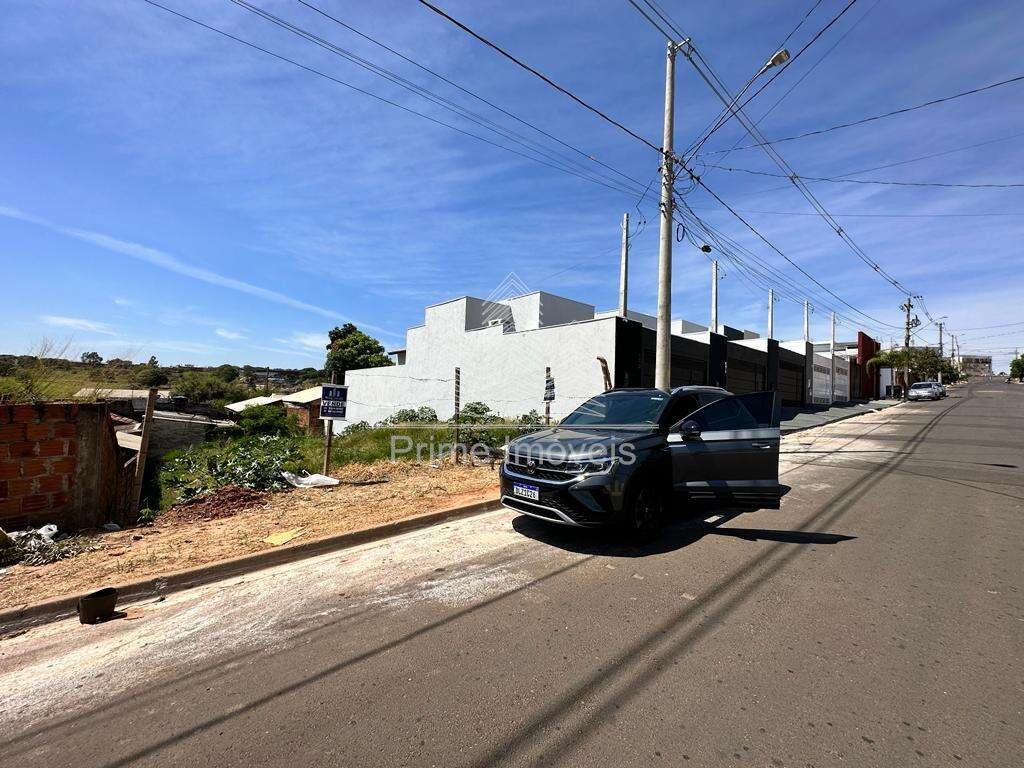 Terreno para Comprar em Marília no bairro Jardim Paraíso Terreno para Comprar em Marília no bairro Jardim Paraíso