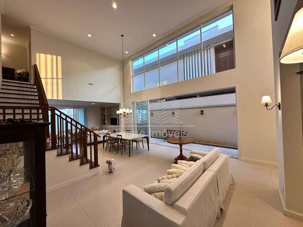 Casa para Comprar em Marília no bairro Jardim São Domingos