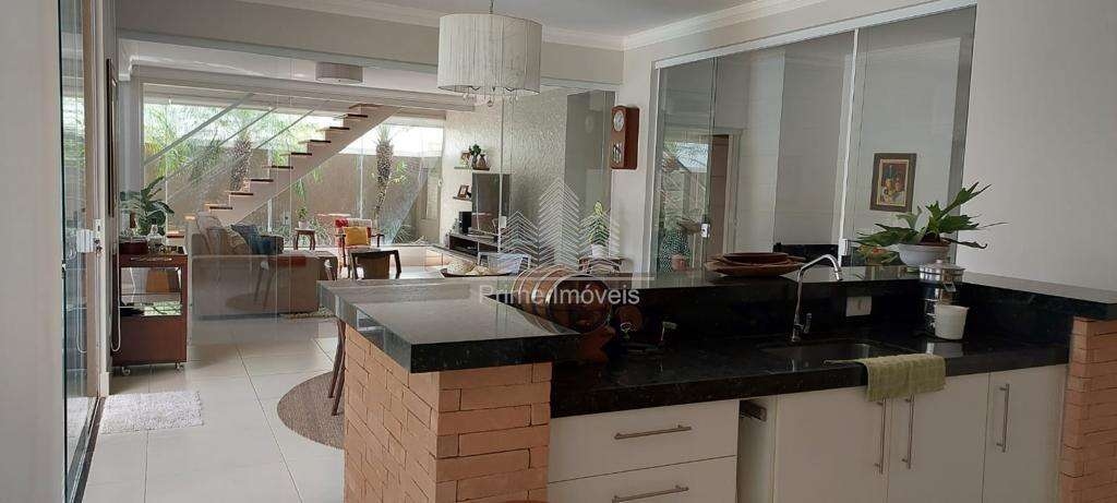 Casa para Comprar em Marília no bairro Jardim Tropical Casa para Comprar em Marília no bairro Jardim Tropical