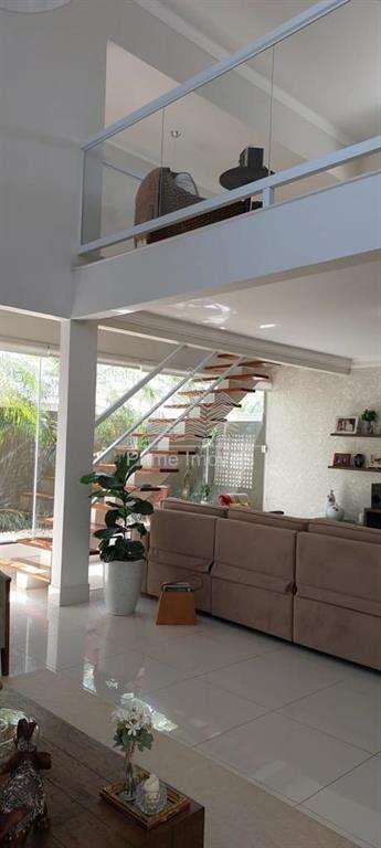 Casa para Comprar em Marília no bairro Jardim Tropical Casa para Comprar em Marília no bairro Jardim Tropical