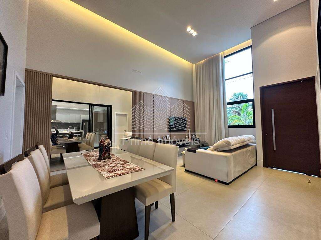 Casa para Comprar em Marília no bairro JARDIM MARIA MARTHA