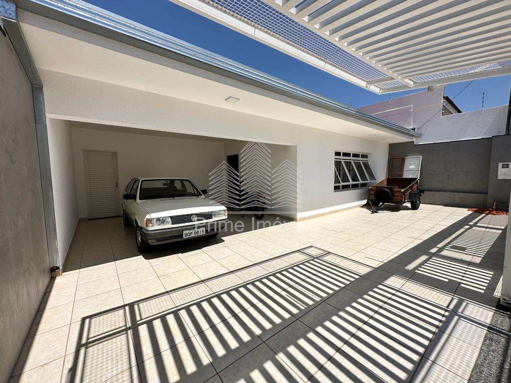 Casa para Comprar em Marília no bairro JARDIM OHARA