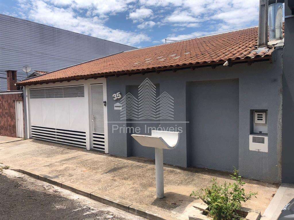 Casa para Comprar em Marília no bairro JARDIM PARATI