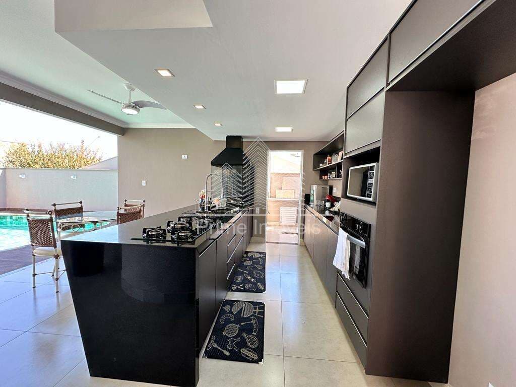 Casa para Comprar em Marília no bairro JARDIM ALVORADA