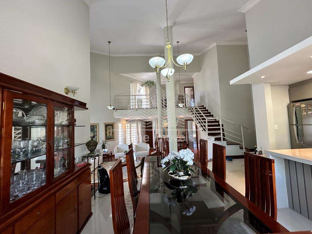 Casa para Comprar em Marília no bairro JARDIM ALVORADA Casa para Comprar em Marília no bairro JARDIM ALVORADA