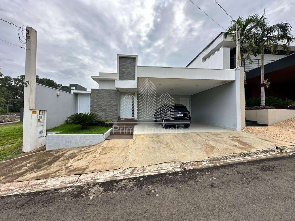 Casa para Comprar em Marília no bairro PARQUE DAS ESMERALDAS II