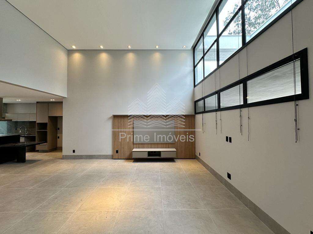 Casa para Comprar em Marília no bairro PARQUE DAS ESMERALDAS