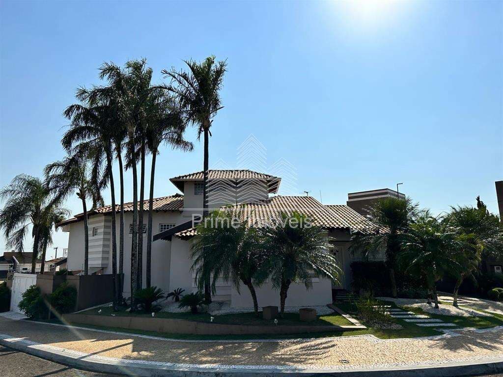 Casa para Comprar em Marília no bairro Jardim Tropical