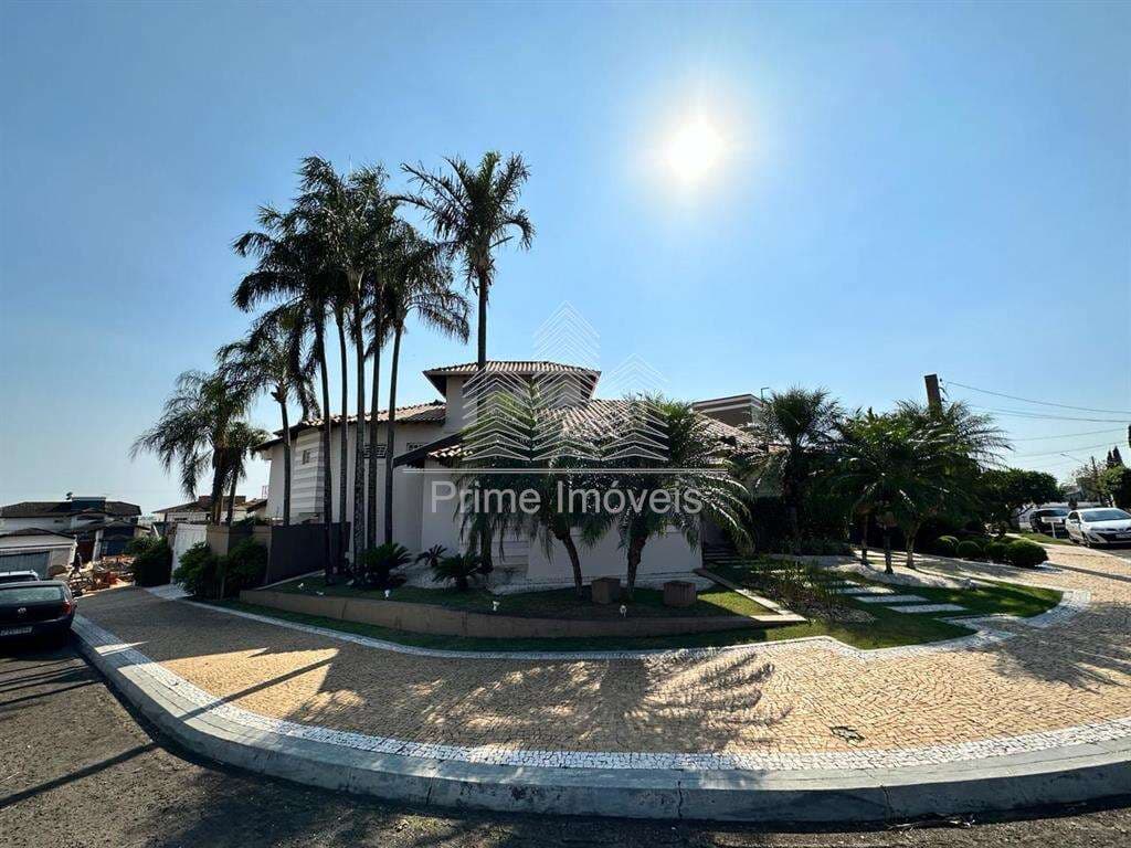 Casa para Comprar em Marília no bairro Jardim Tropical