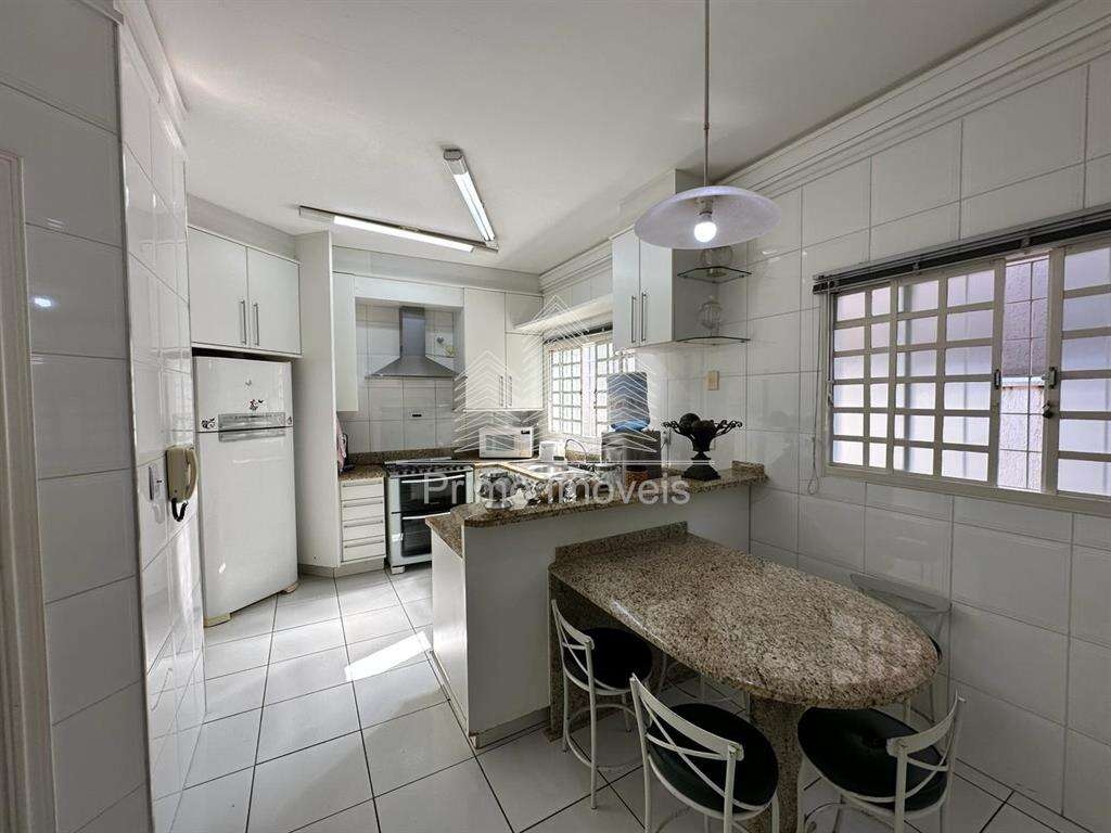 Casa para Comprar em Marília no bairro Jardim Tropical Casa para Comprar em Marília no bairro Jardim Tropical