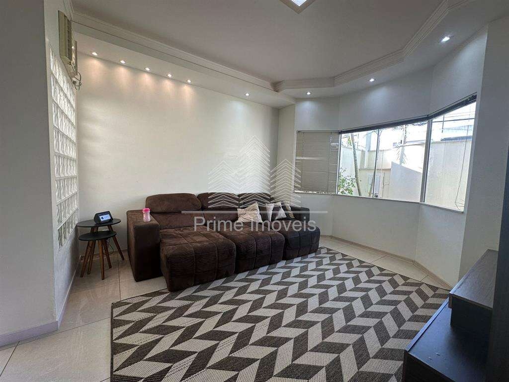 Casa para Comprar em Marília no bairro JARDIM PARATI Casa para Comprar em Marília no bairro JARDIM PARATI