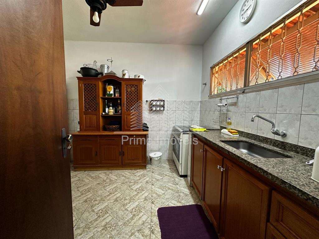 Chácara para Comprar em Marília no bairro COUNTRY CLUBE