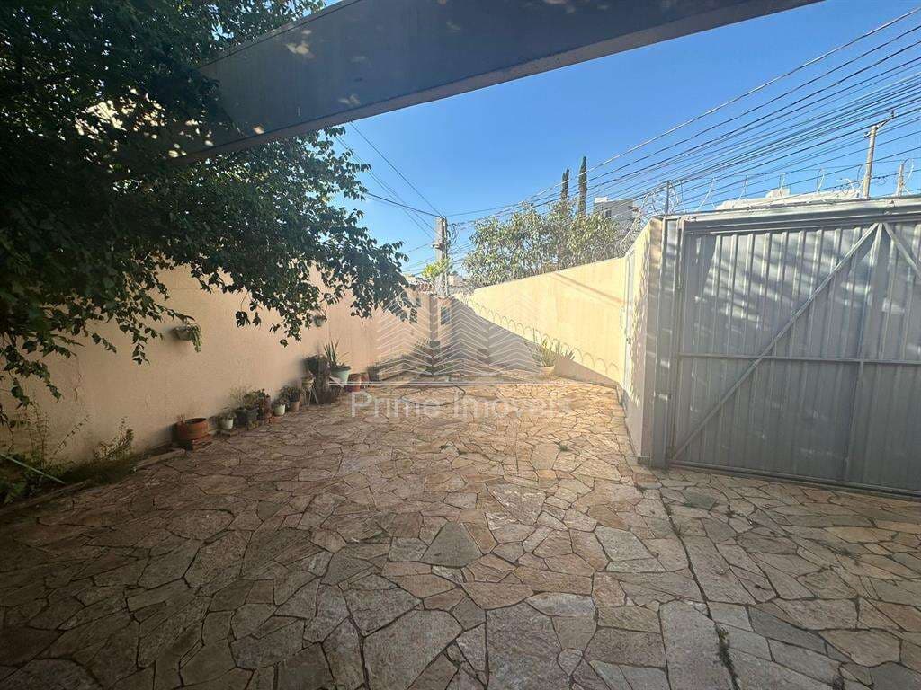 Casa para Comprar em Marília no bairro CASCATA