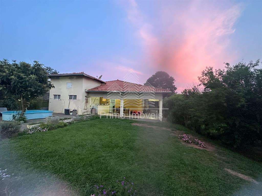 Casa para Comprar em Marília no bairro GREEN VALLEY