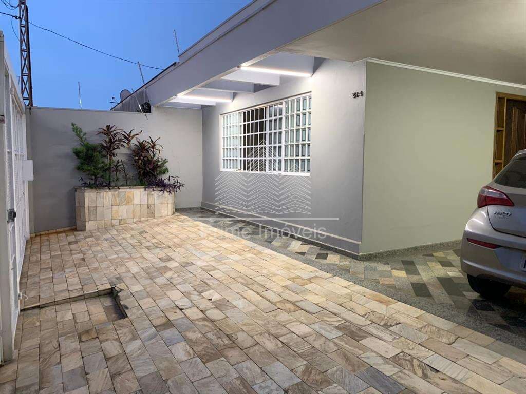Casa para Comprar em Marília no bairro JARDIM MARIA IZABEL