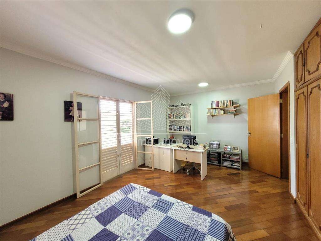 Casa para Comprar em Marília no bairro Jardim Tropical Casa para Comprar em Marília no bairro Jardim Tropical