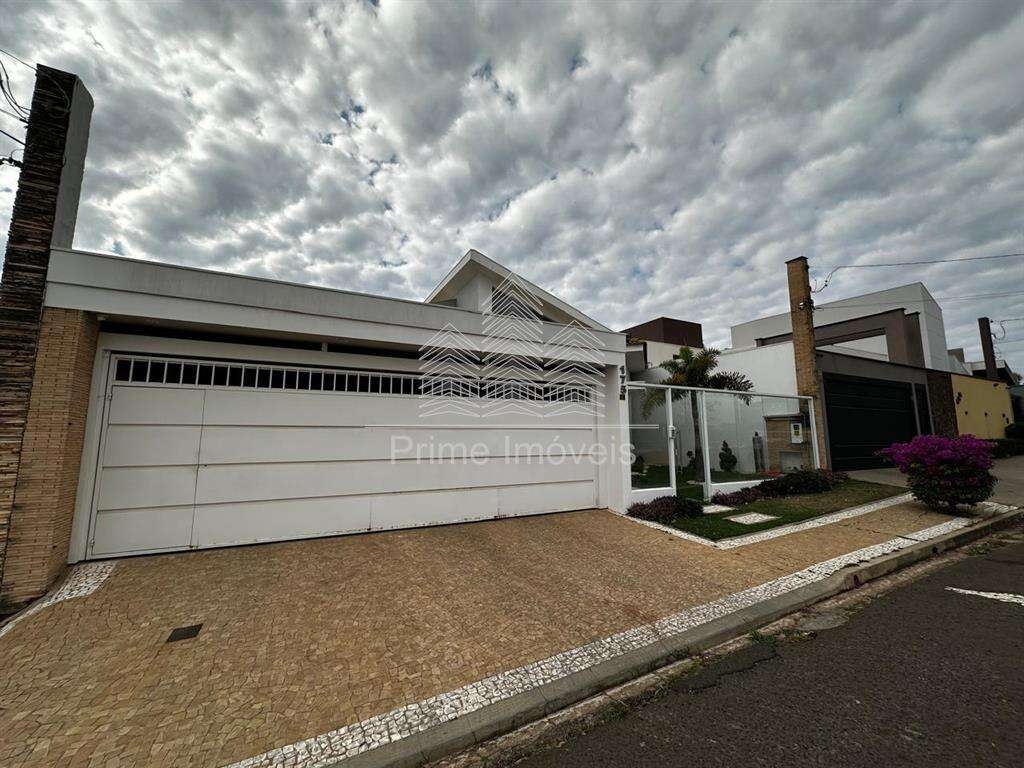 Casa para Comprar em Marília no bairro Jardim Tropical Casa para Comprar em Marília no bairro Jardim Tropical