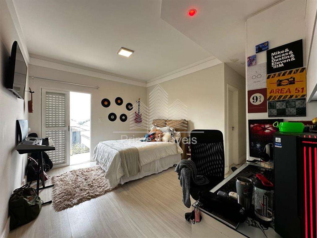 Casa para Comprar em Marília no bairro Jardim Tropical Casa para Comprar em Marília no bairro Jardim Tropical