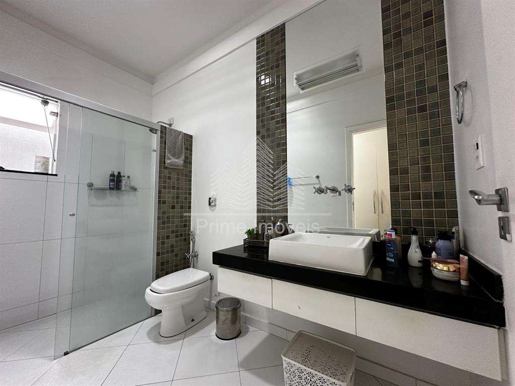 Casa para Comprar em Marília no bairro Jardim Tropical Casa para Comprar em Marília no bairro Jardim Tropical