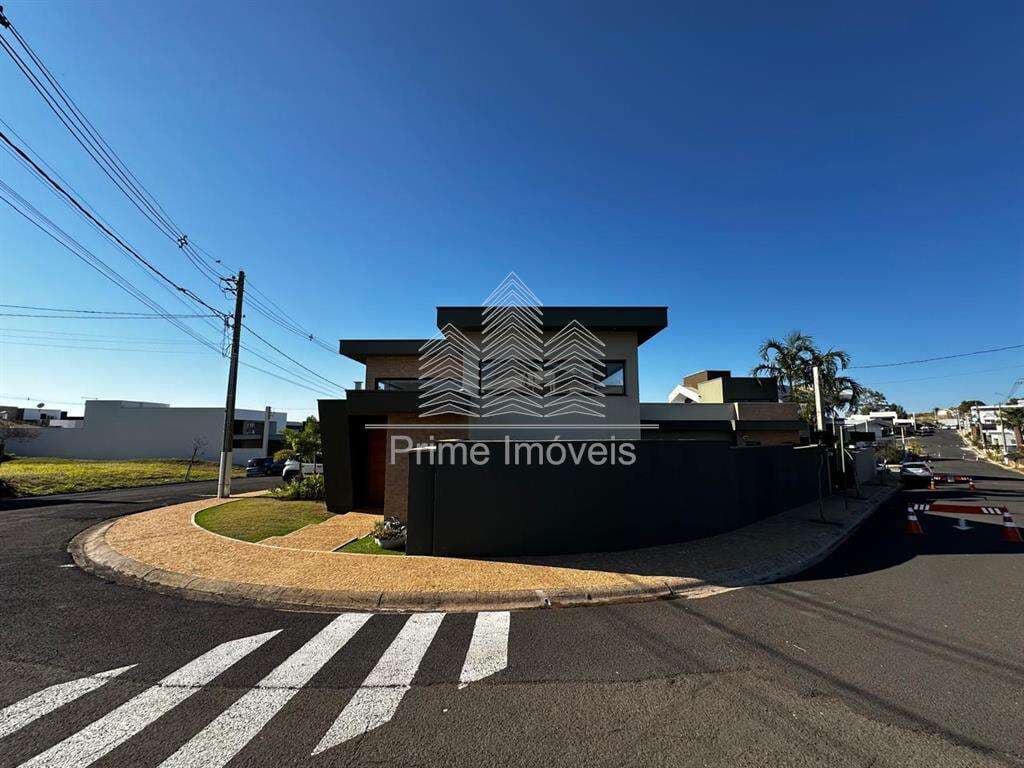 Casa para Comprar em Marília no bairro ESMERALDA RESIDENCE II