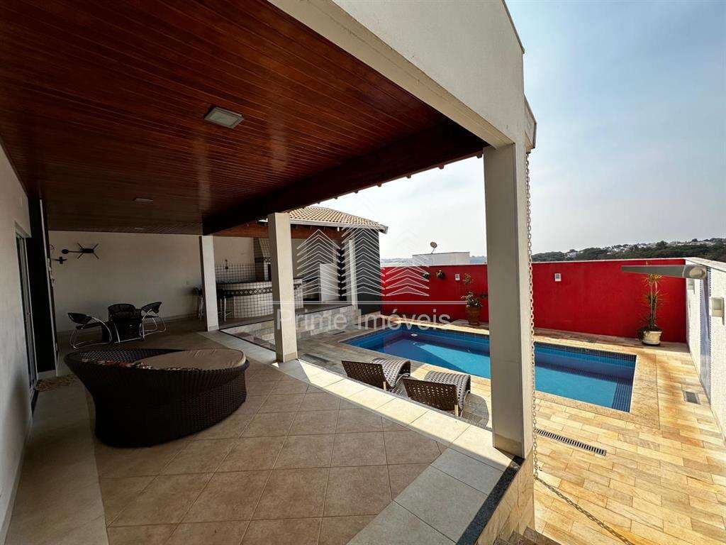 Casa para Comprar em Marília no bairro JARDIM ALVORADA