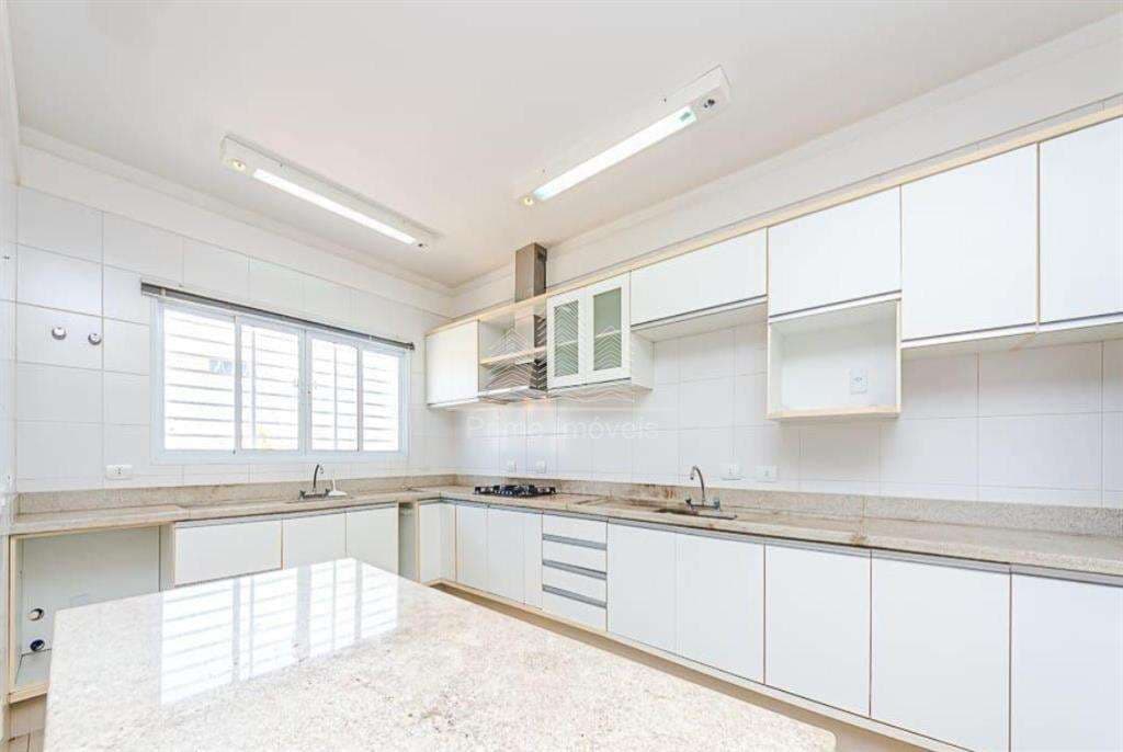 Casa para Comprar em Marília no bairro PARQUE DAS ESMERALDAS II