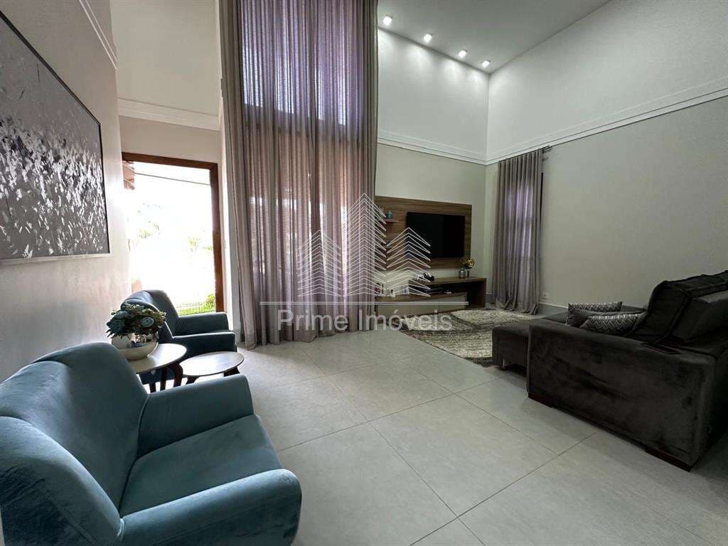 Casa para Comprar em Marília no bairro JARDIM ESMERALDA