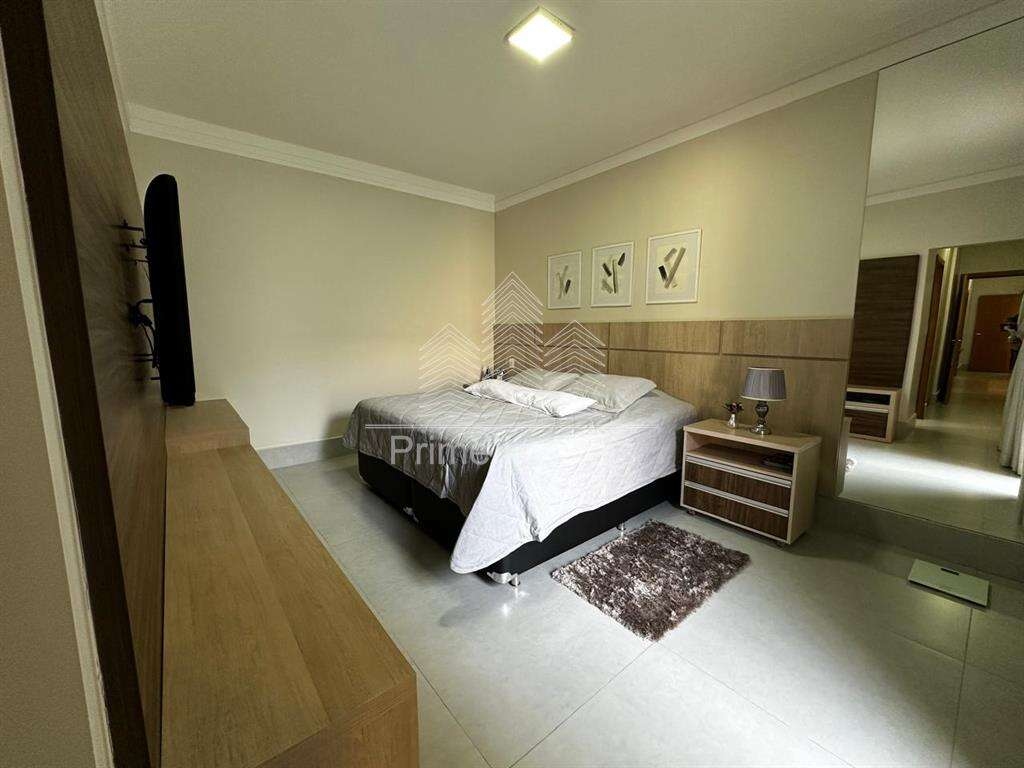 Casa para Comprar em Marília no bairro JARDIM ESMERALDA Casa para Comprar em Marília no bairro JARDIM ESMERALDA