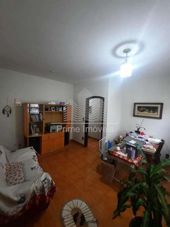 Casa para Comprar em Marília no bairro CASCATA