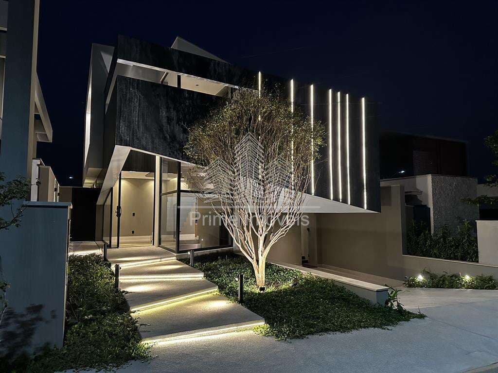 Casa para Comprar em Marília no bairro AEROPORTO