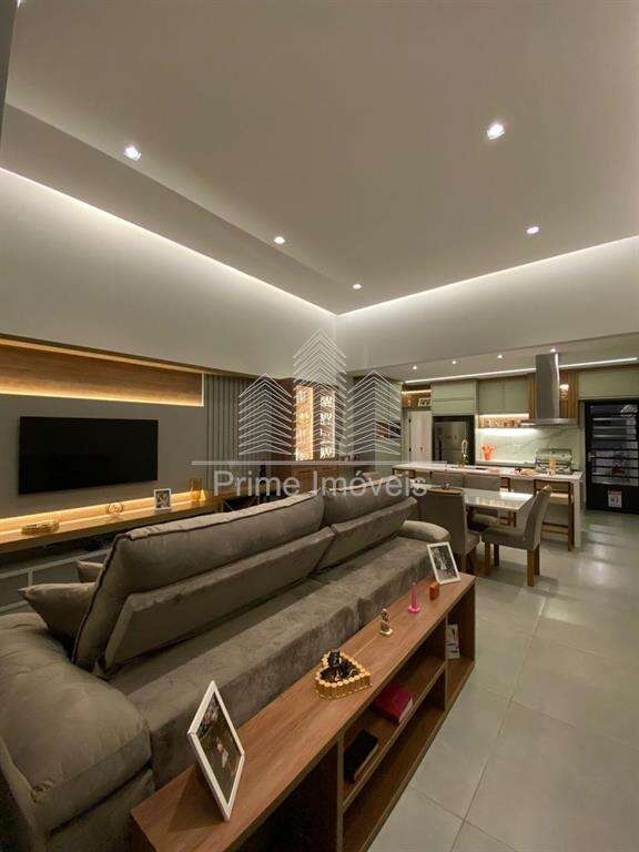 Casa para Comprar em Marília no bairro Palmital Casa para Comprar em Marília no bairro Palmital