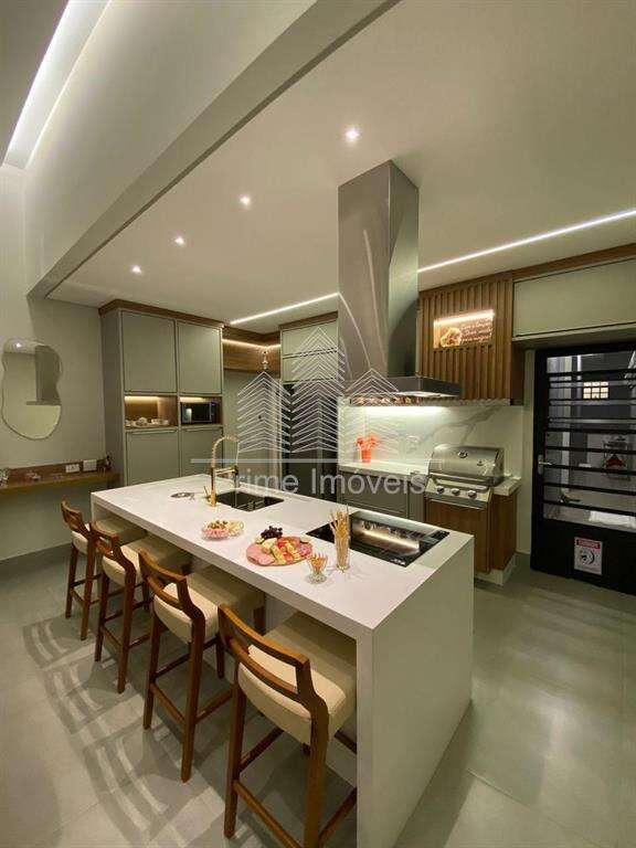 Casa para Comprar em Marília no bairro Palmital Casa para Comprar em Marília no bairro Palmital